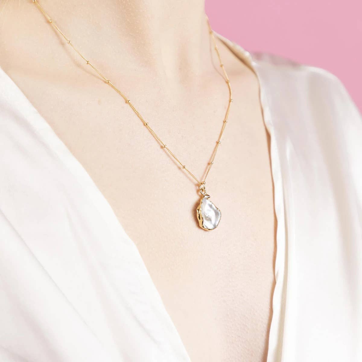Gold Dipped Pearl Necklace: Gold