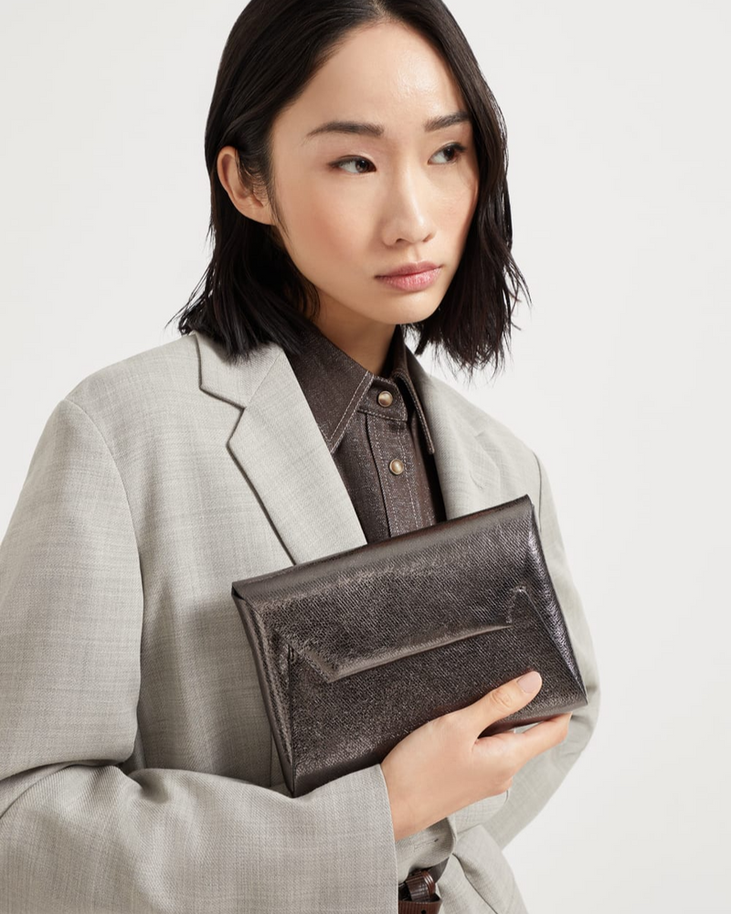 Lamé Calfskin Pochette in Anthracite