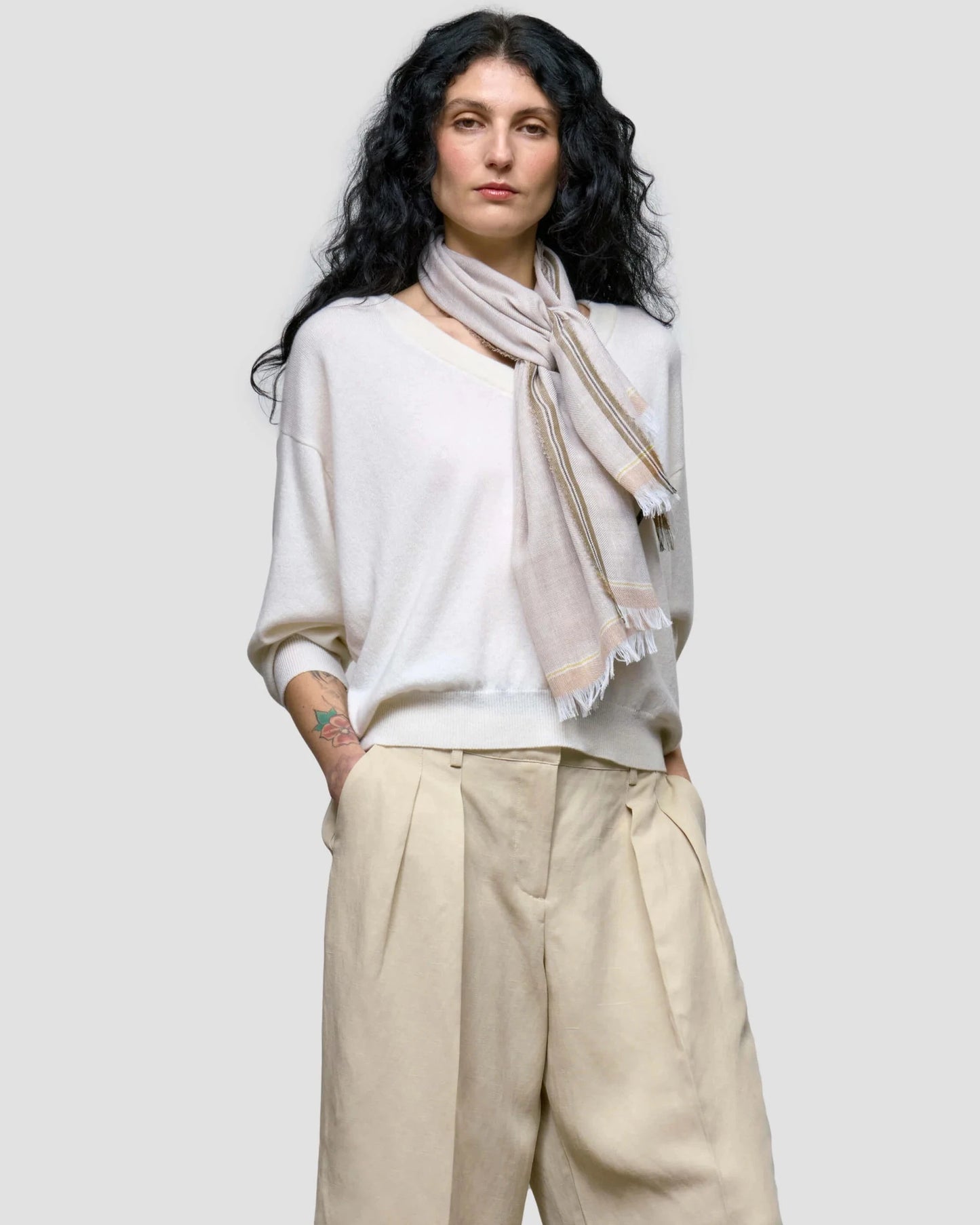 Fiji Archer Scarf in Natural Army