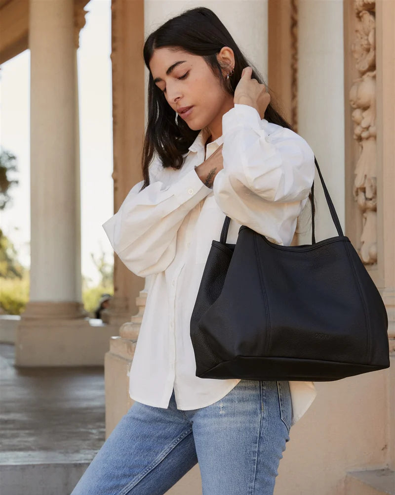 Makena Tote in Black Pebble Grain