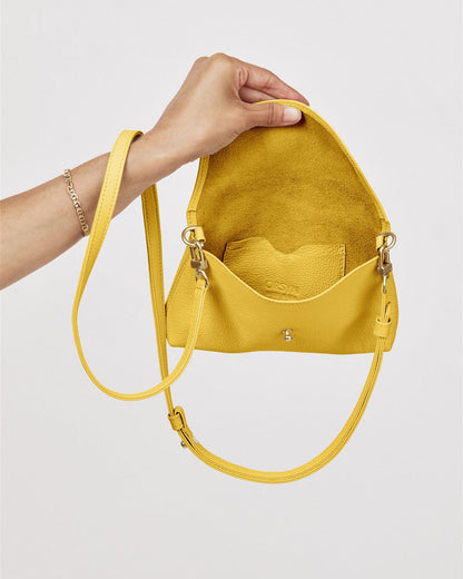 Kaanapali Crossbody in Lemon Pebble Grain
