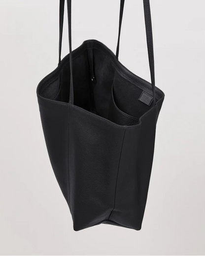 Makena Tote in Black Pebble Grain