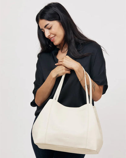 Makena Tote in Milk Pebble Grain