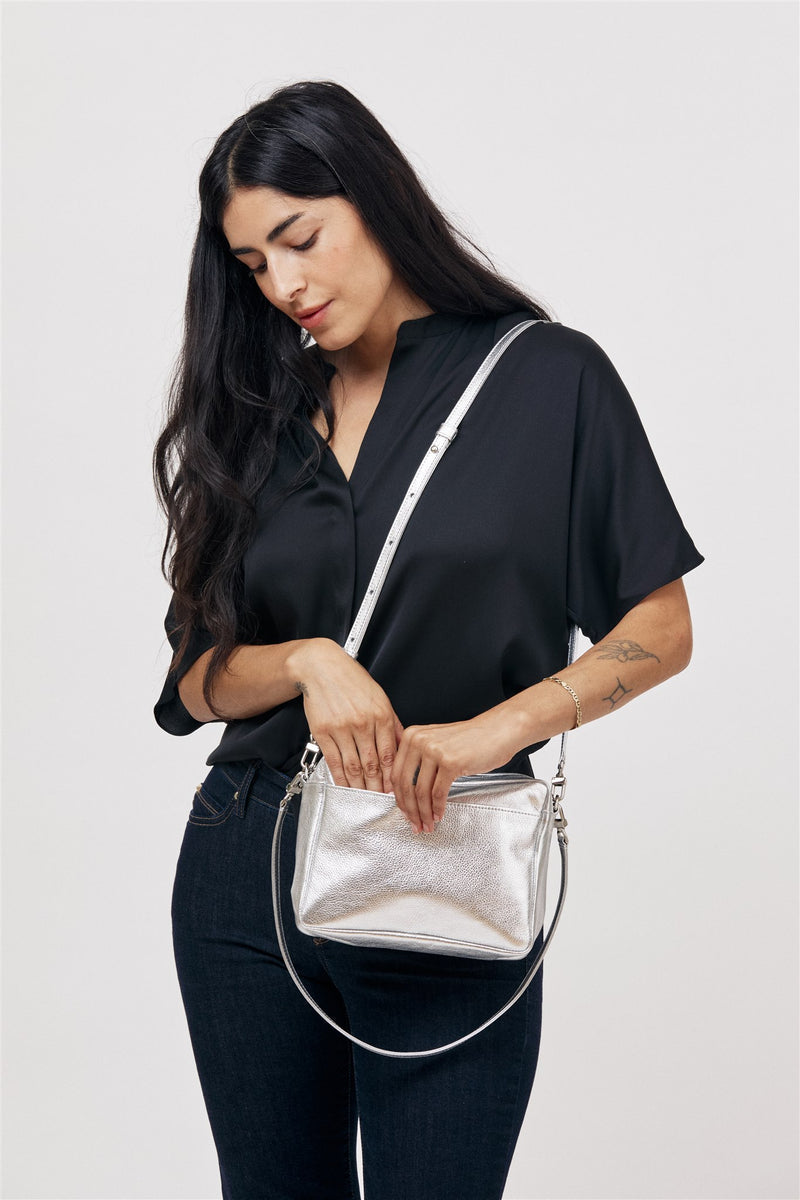 Rome Crossbody in Silver Metallic