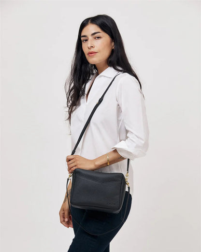 Rome Crossbody in Black Pebble Grain