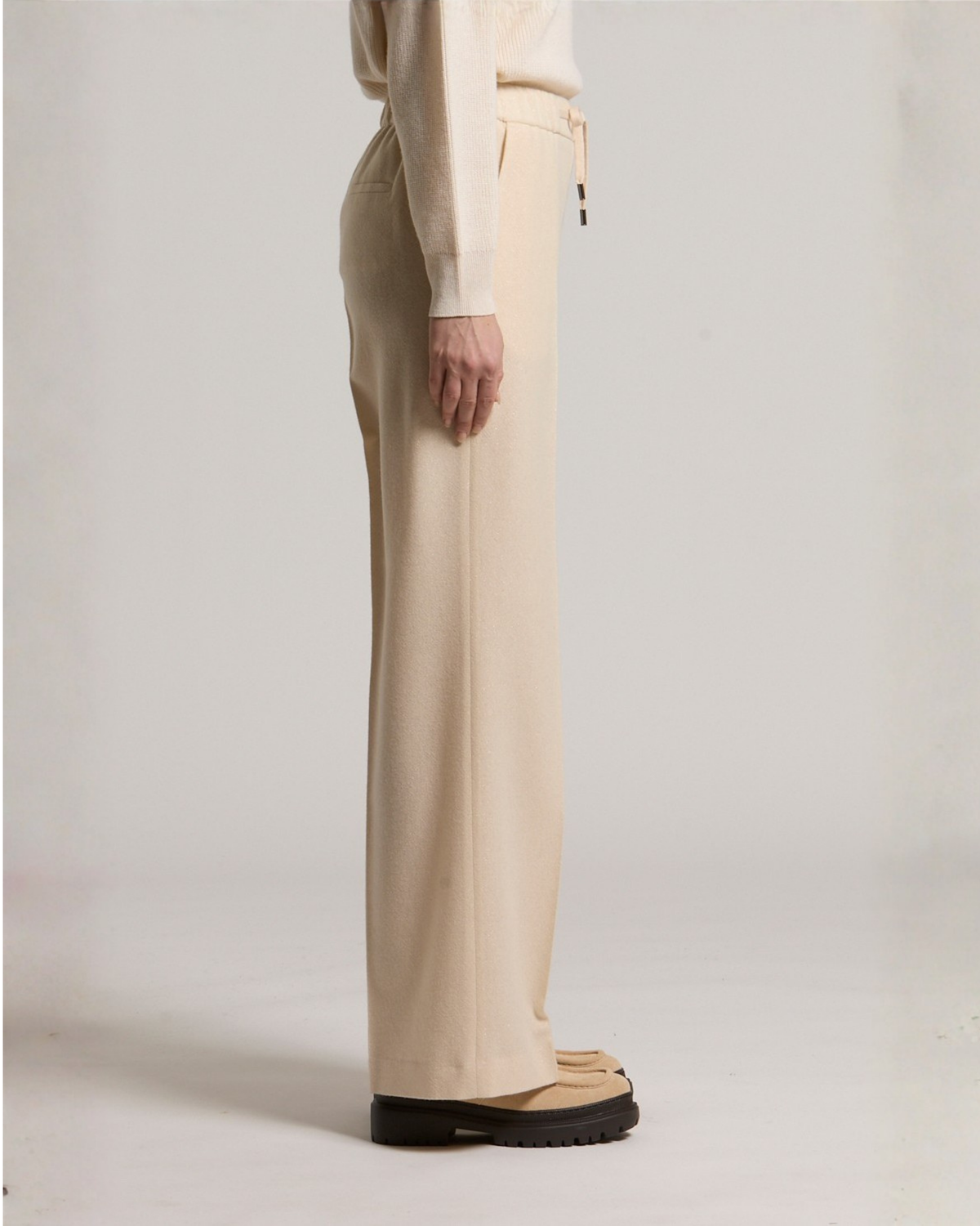 Peserico wide-leg beige wool cashmere lurex pants with drawstring waist, side view