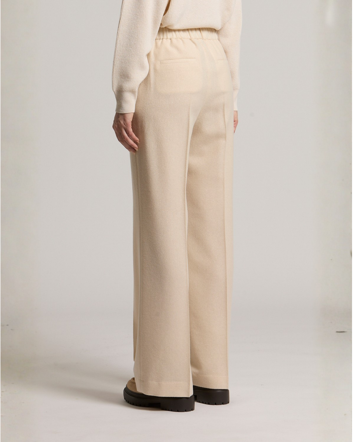 Peserico wide-leg wool cashmere trousers in ethereal beige with elastic waist, back view