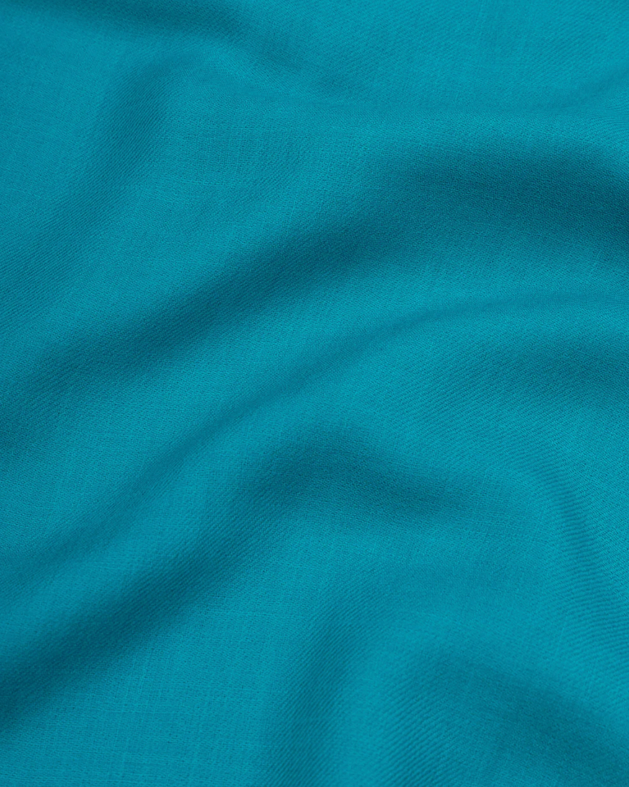 Wispy 70 x 200 Scarf in Grenadines