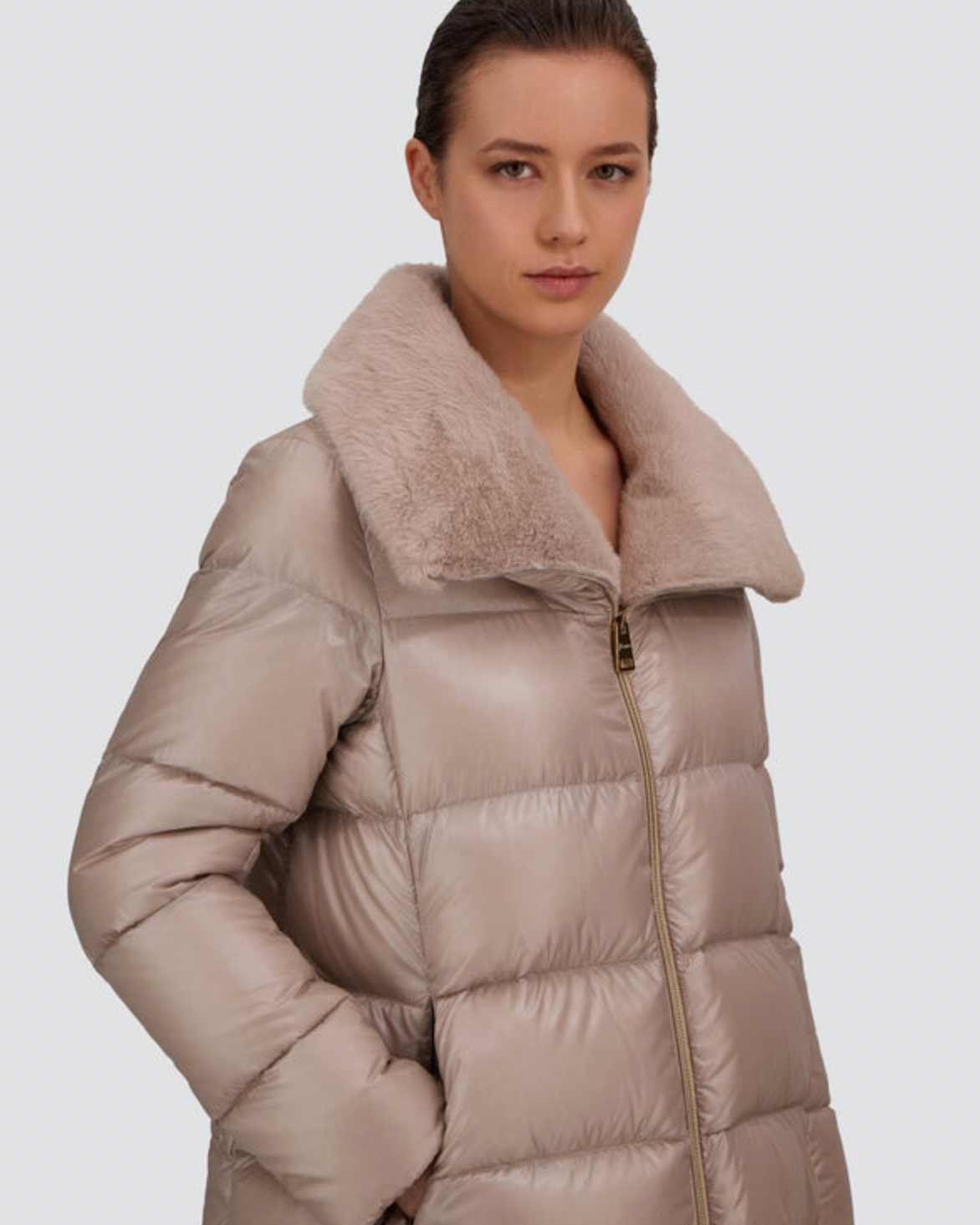 Herno beige quilted short puffer jacket with faux fur lapel collar and gold zipper