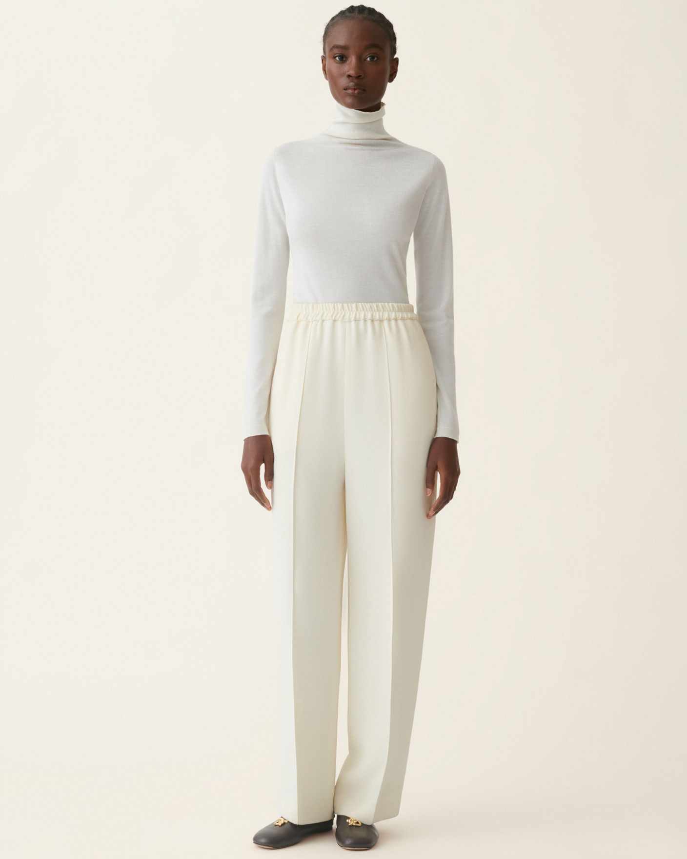 Fabiana Filippi wide-leg cream trousers with elastic waist and front pleat
