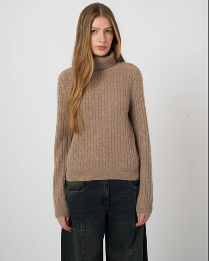 Sand cable-knit cashmere turtleneck sweater with subtle lurex sparkle detail