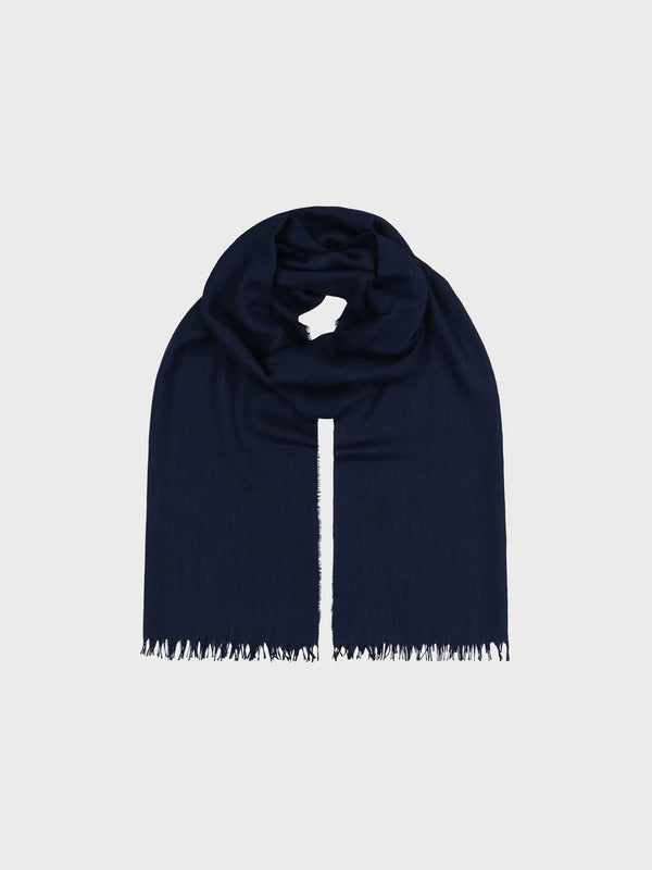 Staffa 85 x 200 Scarf in Navy