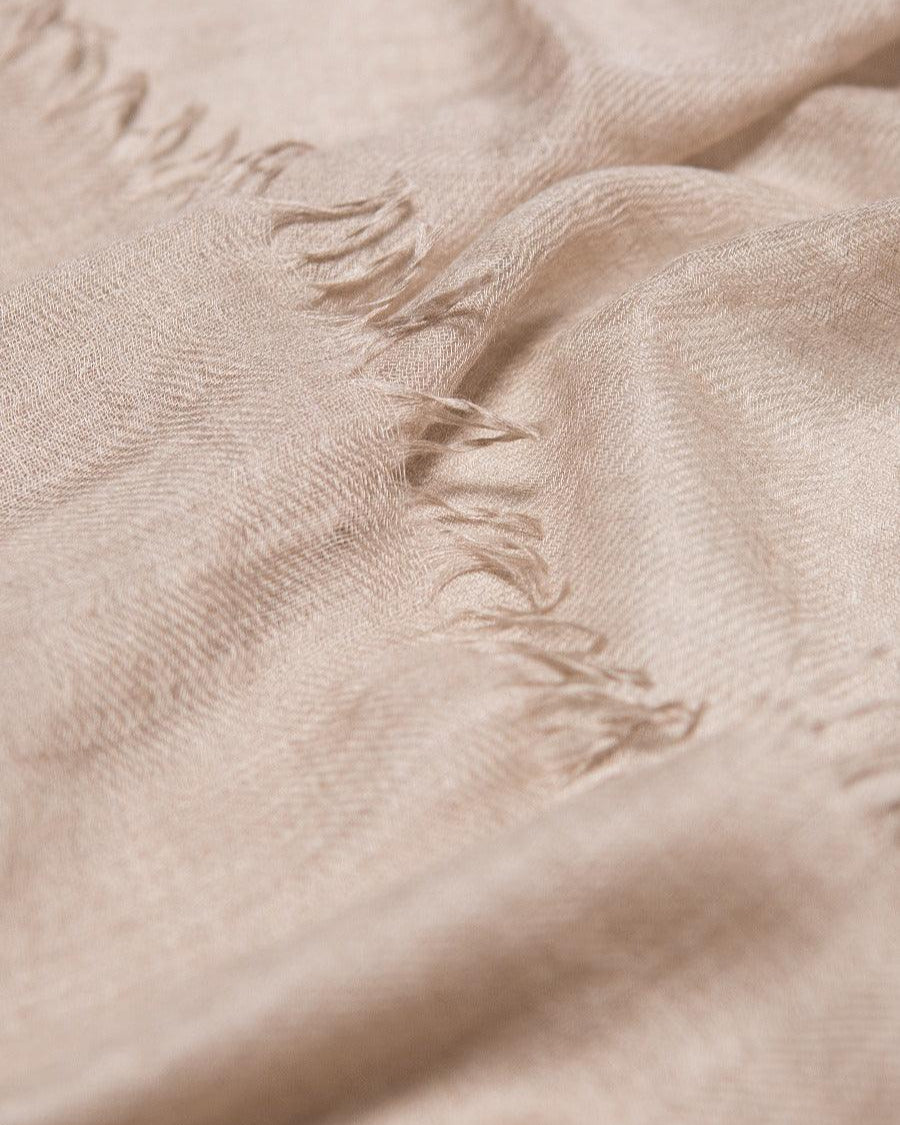 Staffa 85 x 200 Scarf in Stone